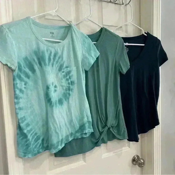 Old Navy, SO, Ana Short Sleeve Casual Tee T-Shirt Women XS Bundle Blue Green - Picture 2 of 11